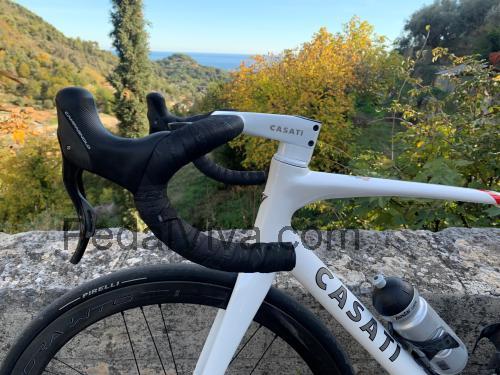 Casati Aliena ficha tecnica